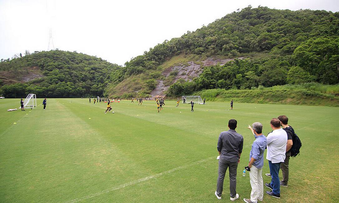 Scout no Futebol: O Que é e Como Pode Transformar o Jogo