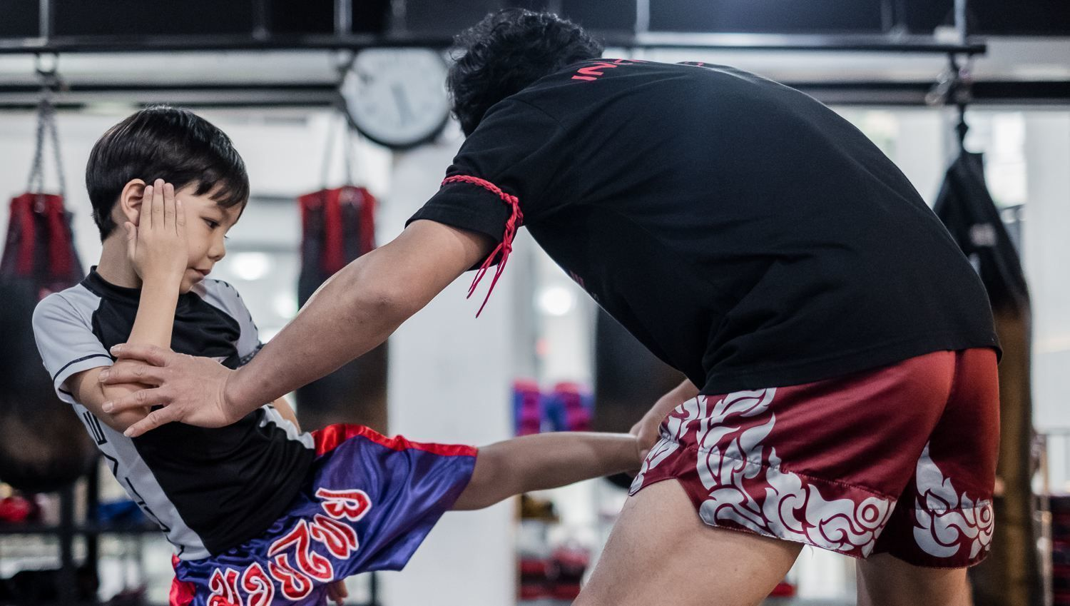 Muay Thai na Escola: Benefícios e Como Incentivar a Prática