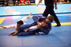 Armlock no Jiu-Jitsu: Domine Essa Técnica Eficaz!