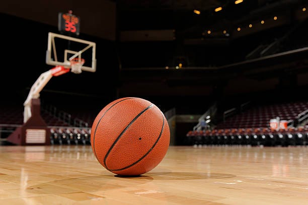 O Impacto do Basquete na Mídia Atual: Transformações e Influências