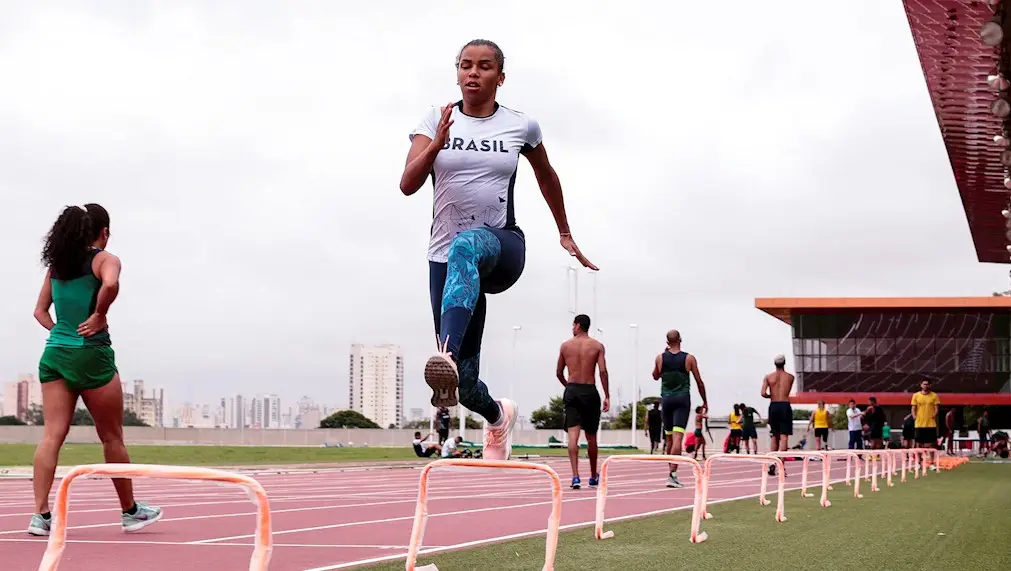 Treinamento de Resistência: Potencializando Atletas de Atletismo
