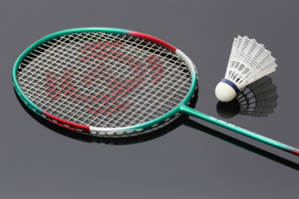 Impactos Ambientais da Produção de Equipamentos de Badminton