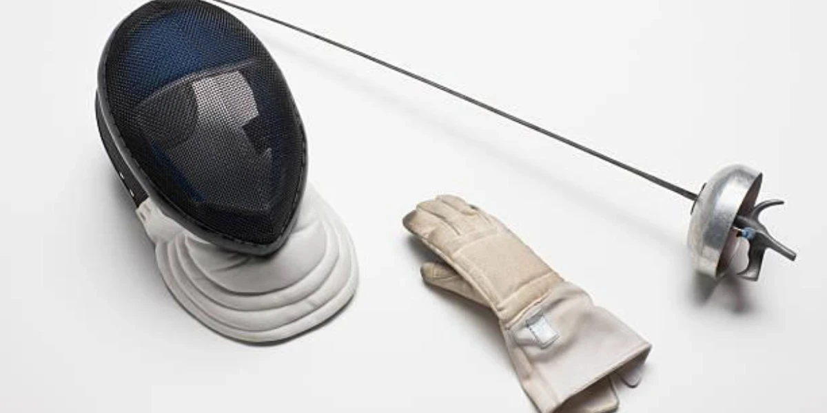 Principais Equipamentos Utilizados na Esgrima