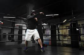 A Importância do Jogo de Pés no Boxe